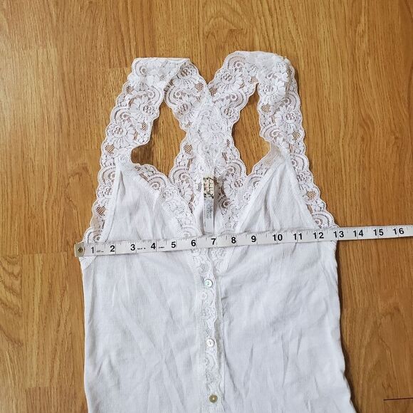 Free People 'Naughty but Nice' Bodysuit - size Small in White. - Picture 11 of 16